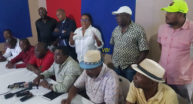 Crise sanitaire: l'opposition politique cherche sa place
